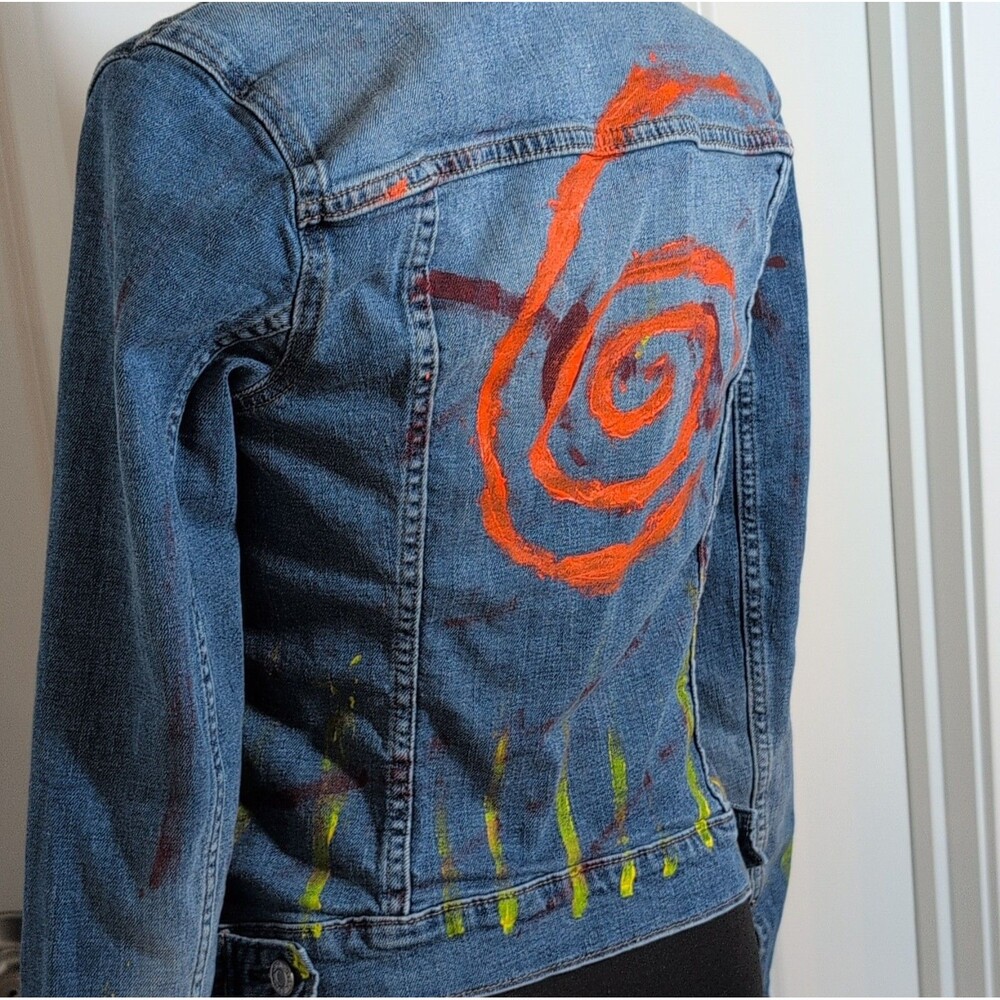 &Denim Women's Blue Paint Splatter Denim Jacket Collared Button Size US 6